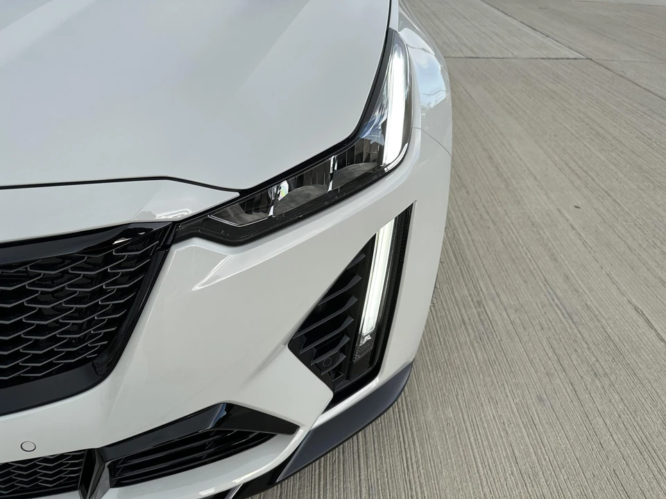 2022 Cadillac CT5-V Blackwing - Image 18 of 31