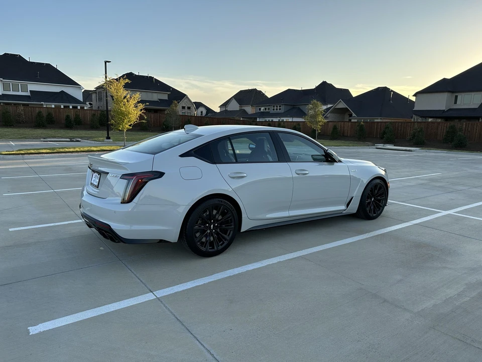 2022 Cadillac CT5-V Blackwing - Image 7 of 31
