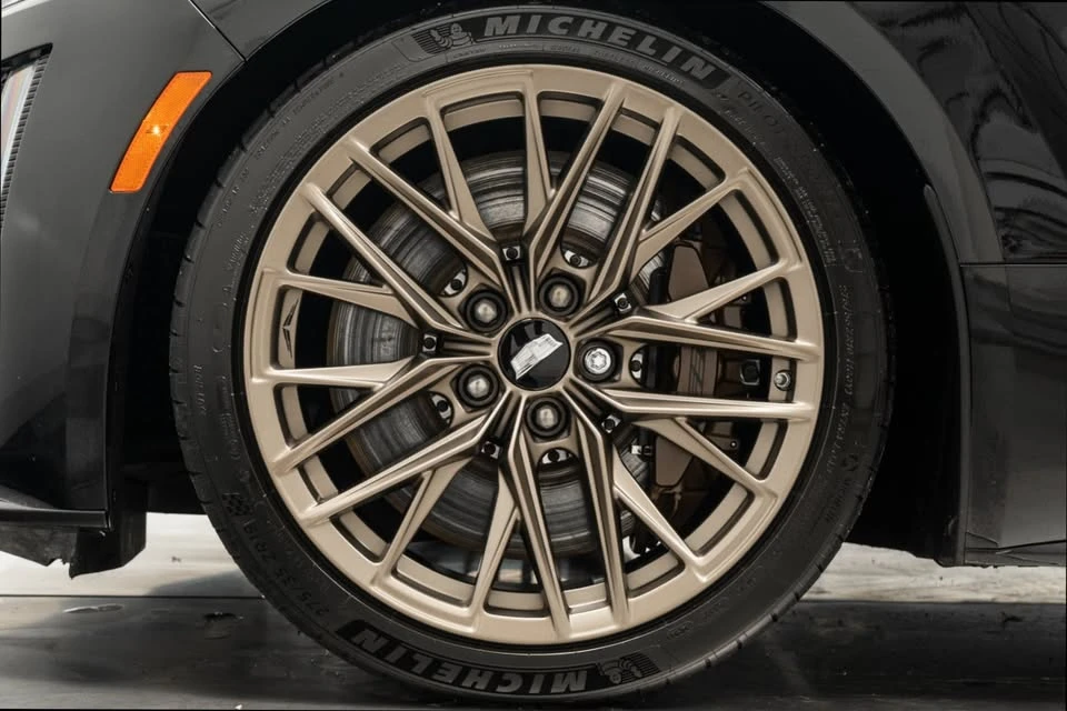 2022 Cadillac CT5-V Blackwing - Image 9 of 15