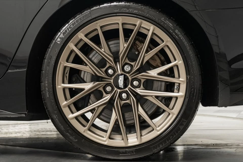 2022 Cadillac CT5-V Blackwing - Image 10 of 15