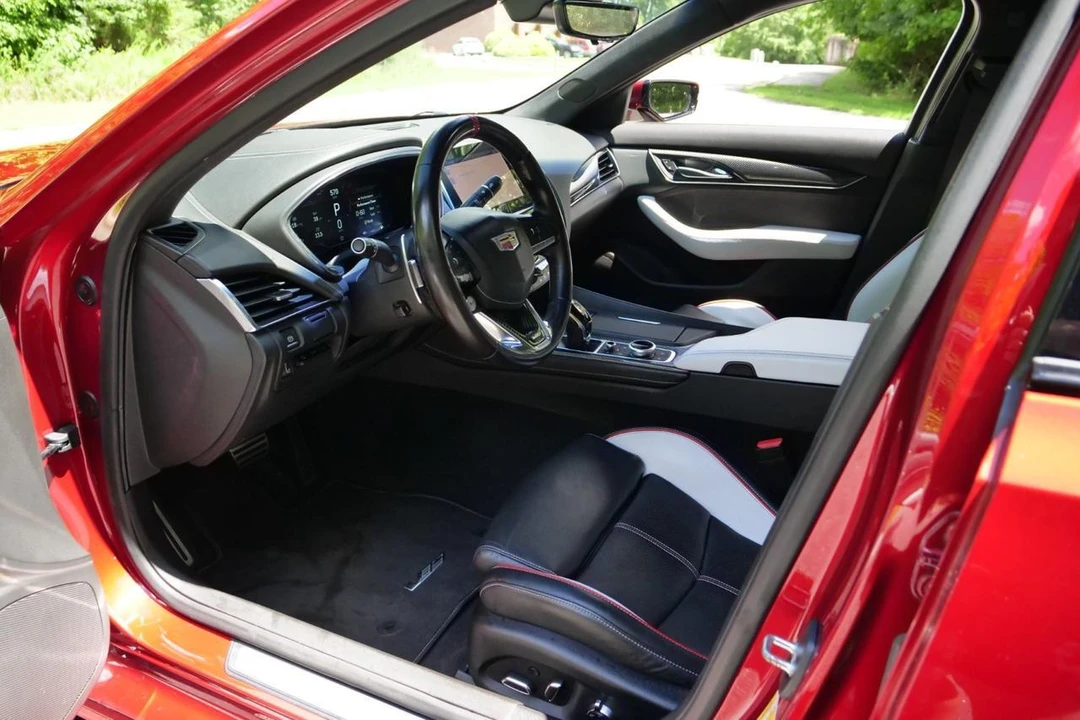 2022 Cadillac CT5-V Blackwing - Image 29 of 31
