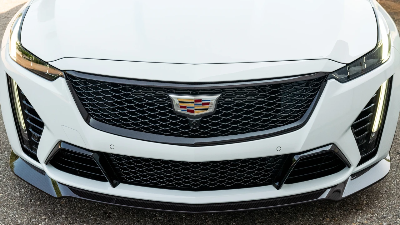 2022 Cadillac CT5-V Blackwing - Image 10 of 31