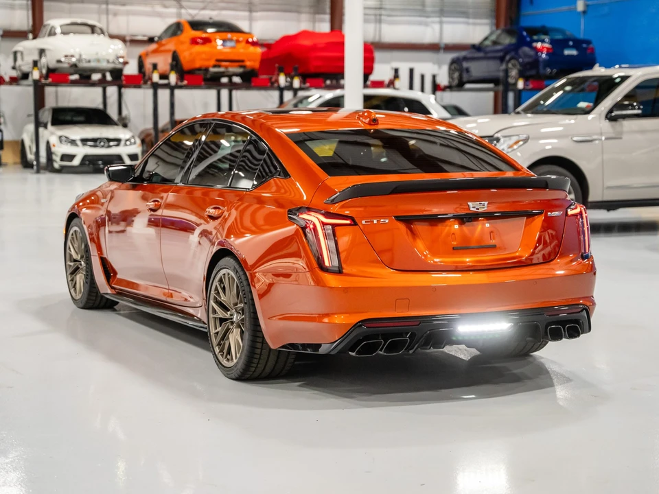 2022 Cadillac CT5-V Blackwing - Image 16 of 31