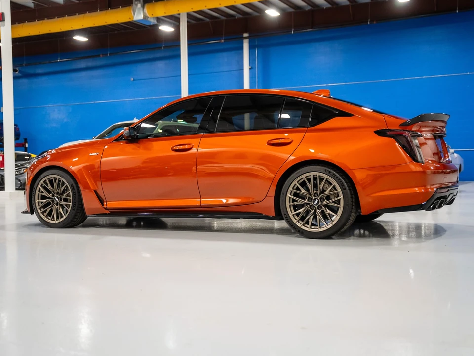 2022 Cadillac CT5-V Blackwing - Image 18 of 31