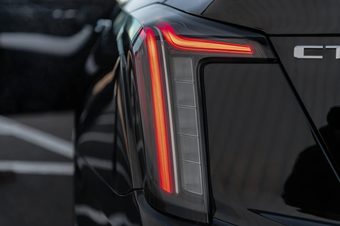 2022 Cadillac CT5-V Blackwing - Image 29 of 31