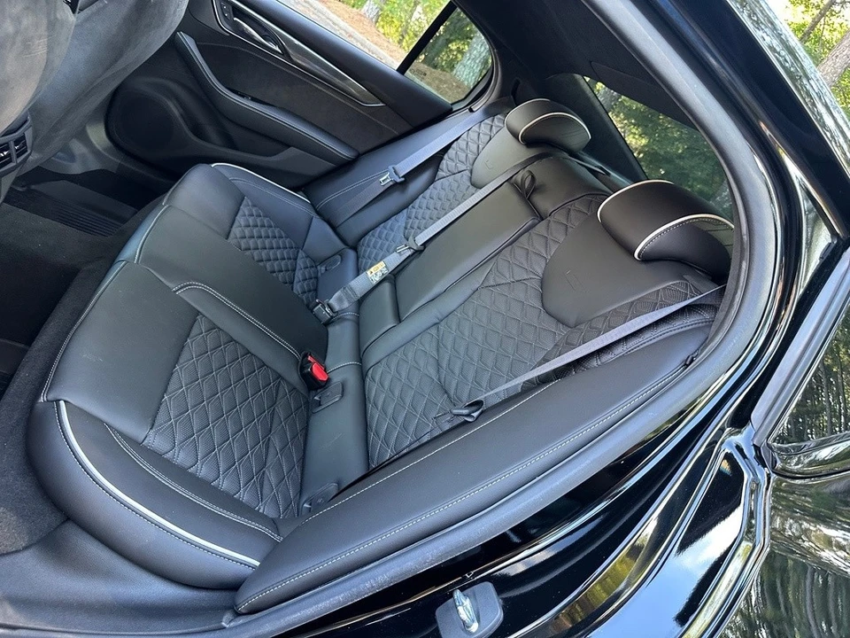 2022 Cadillac CT5-V Blackwing - Image 18 of 24