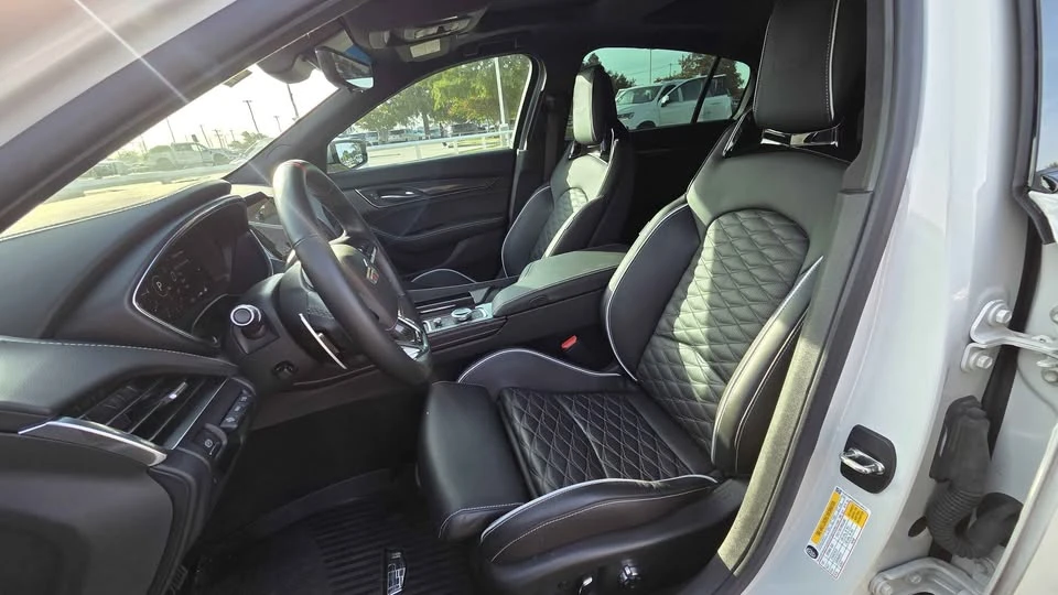 2022 Cadillac CT5-V Blackwing - Image 14 of 16