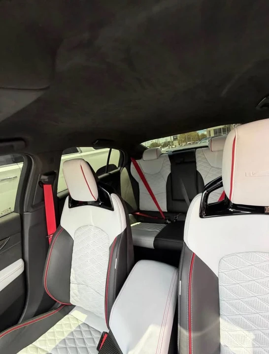 2022 Cadillac CT5-V Blackwing - Image 10 of 14