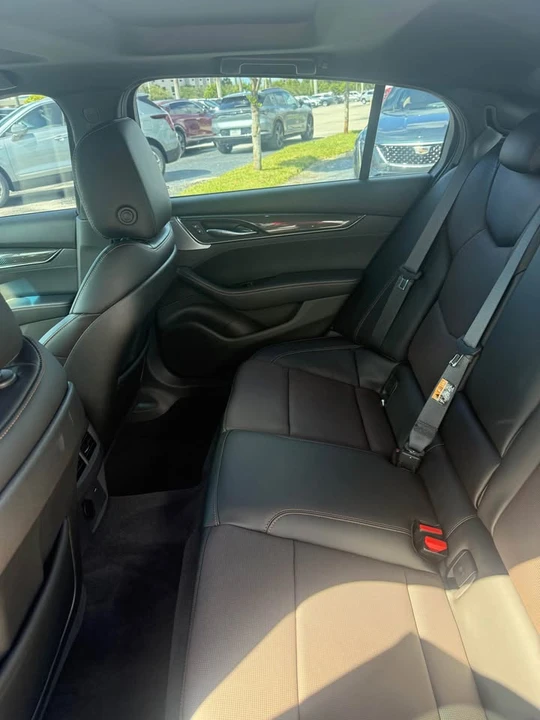 2022 Cadillac CT5-V - Image 6 of 7