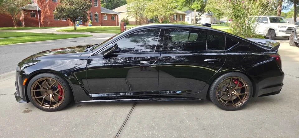 2022 Cadillac CT5-V Blackwing - Image 9 of 17