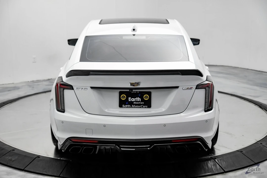 2022 Cadillac CT5-V Blackwing - Image 11 of 12