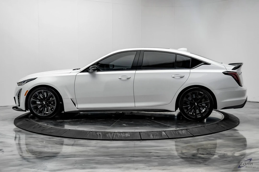 2022 Cadillac CT5-V Blackwing - Image 5 of 12