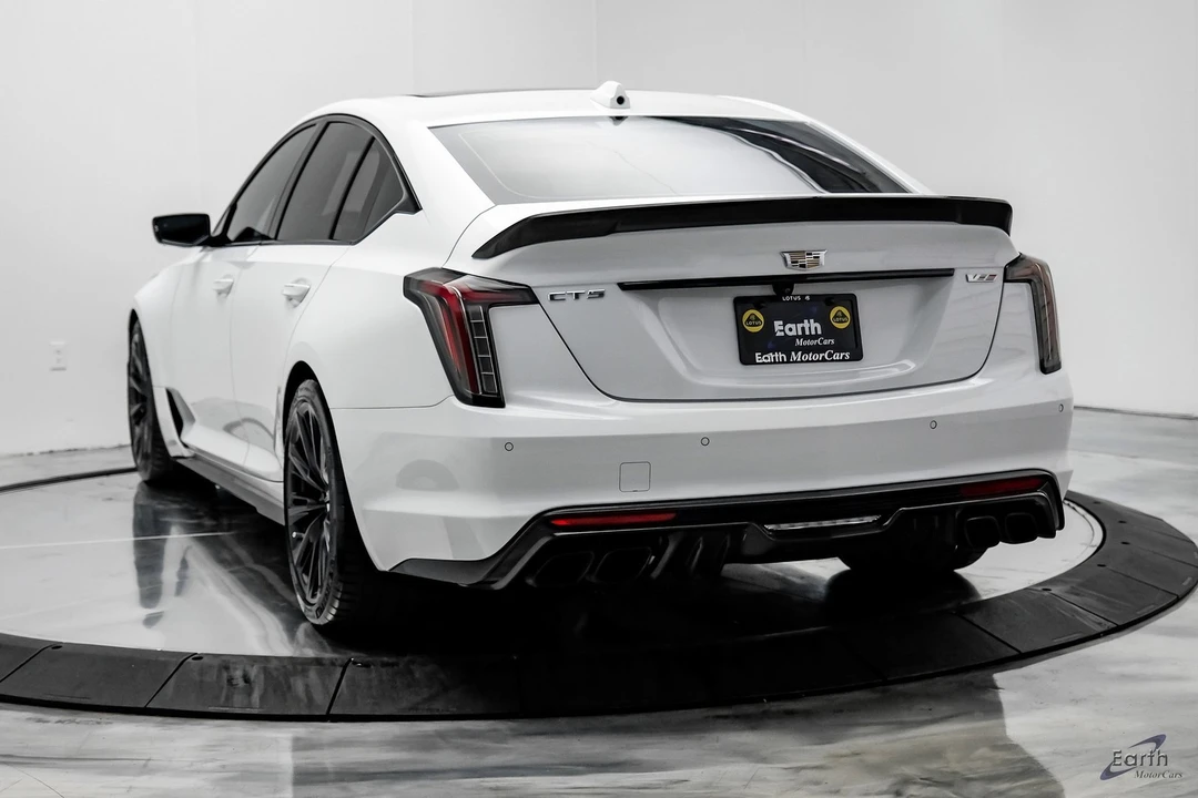 2022 Cadillac CT5-V Blackwing - Image 9 of 12
