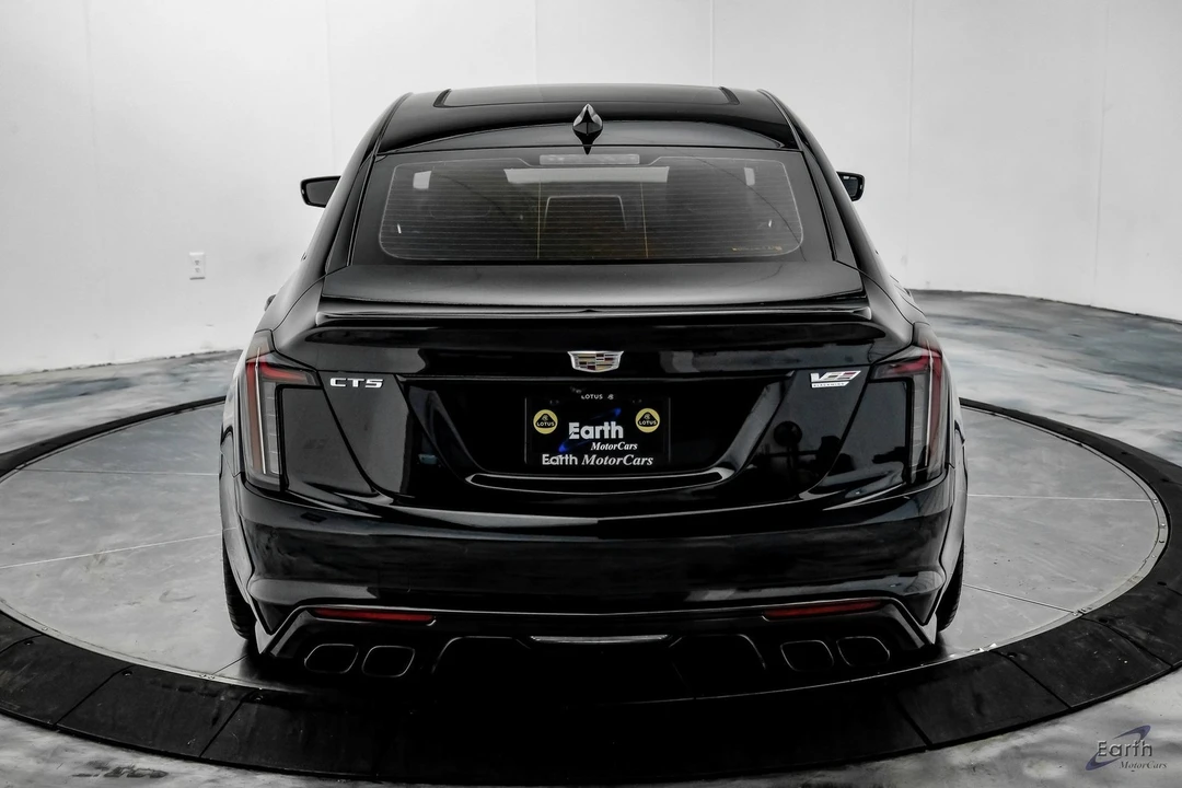 2022 Cadillac CT5-V - Image 11 of 12