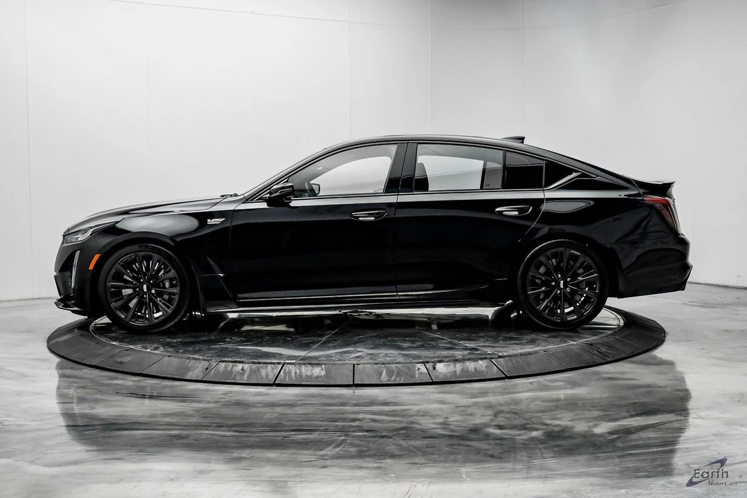 2022 Cadillac CT5-V Blackwing - Image 5 of 12