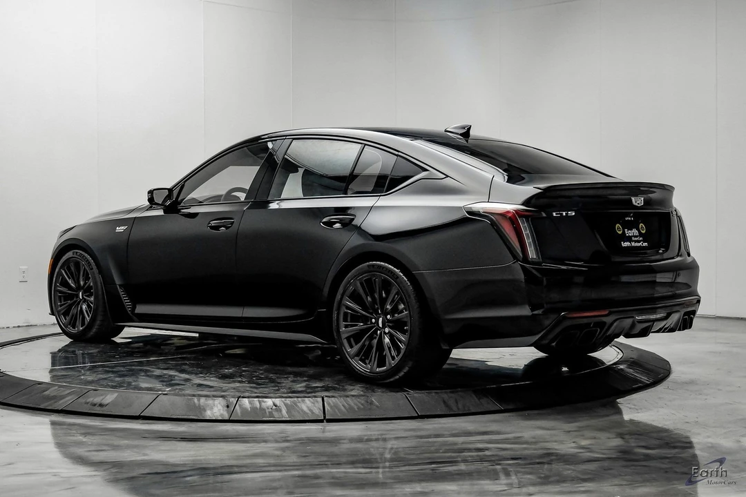 2022 Cadillac CT5-V Blackwing - Image 8 of 12