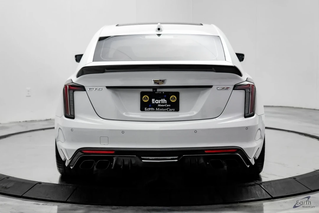 2022 Cadillac CT5-V Blackwing - Image 10 of 12
