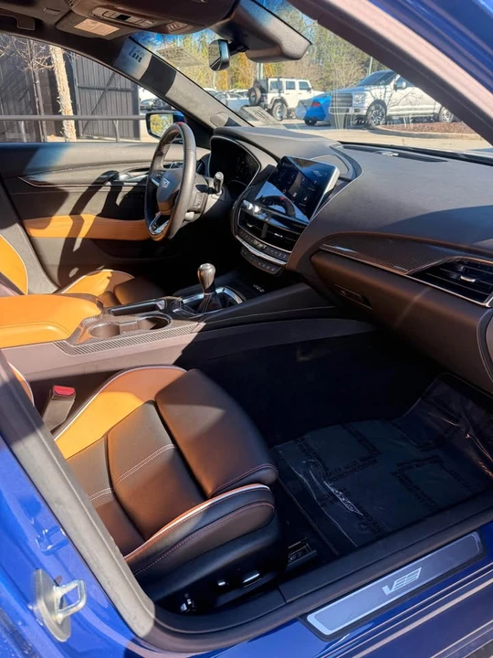 2022 Cadillac CT5-V Blackwing - Image 9 of 12