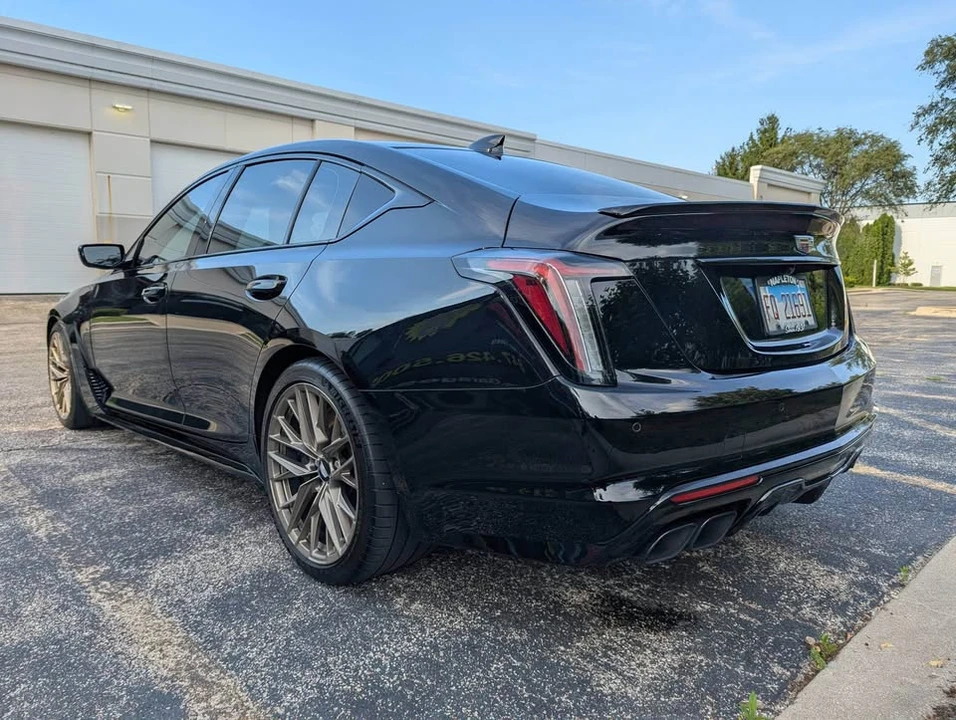 2022 Cadillac CT5-V Blackwing - Image 10 of 14
