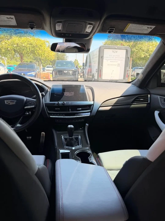 2022 Cadillac CT5-V Blackwing - Image 11 of 12