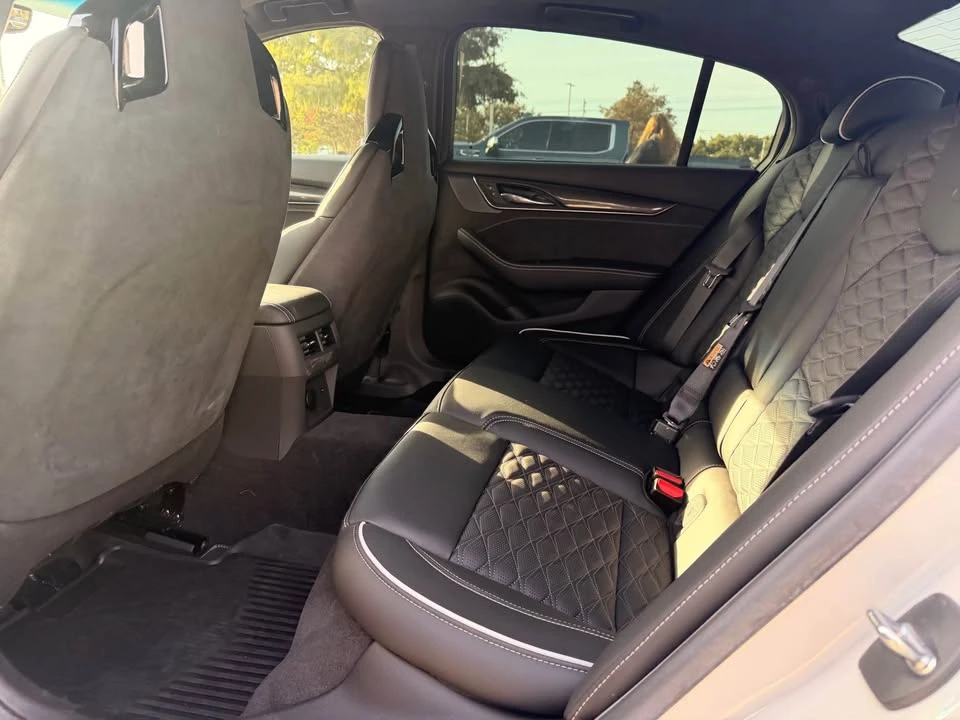 2022 Cadillac CT5-V Blackwing - Image 5 of 10