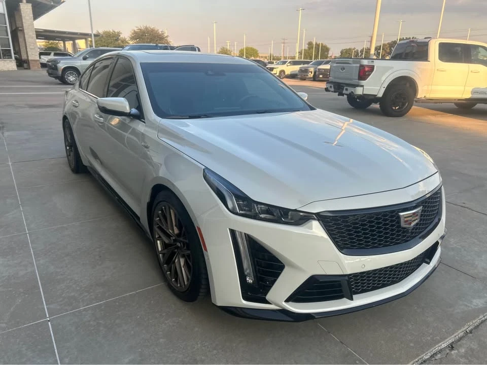 2022 Cadillac CT5-V Blackwing - Image 4 of 9