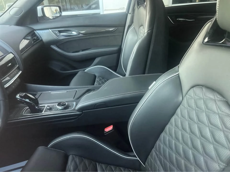 2022 Cadillac CT5-V Blackwing - Image 8 of 9