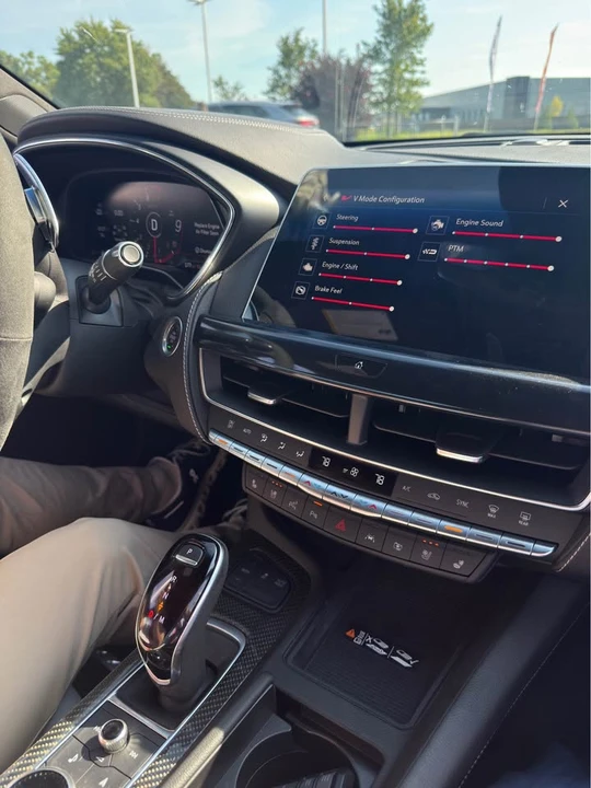 2022 Cadillac CT5-V Blackwing - Image 2 of 7