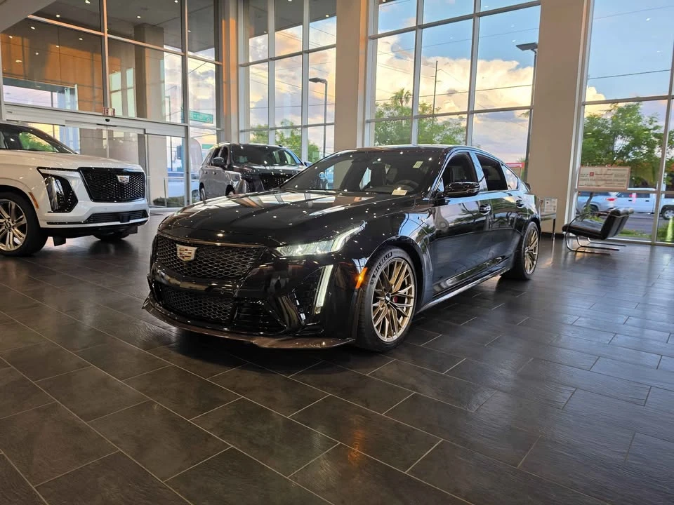 2022 Cadillac CT5-V Blackwing - Image 2 of 17