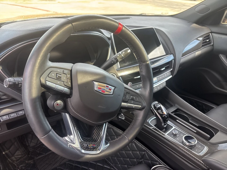 2022 Cadillac CT5-V - Image 6 of 9