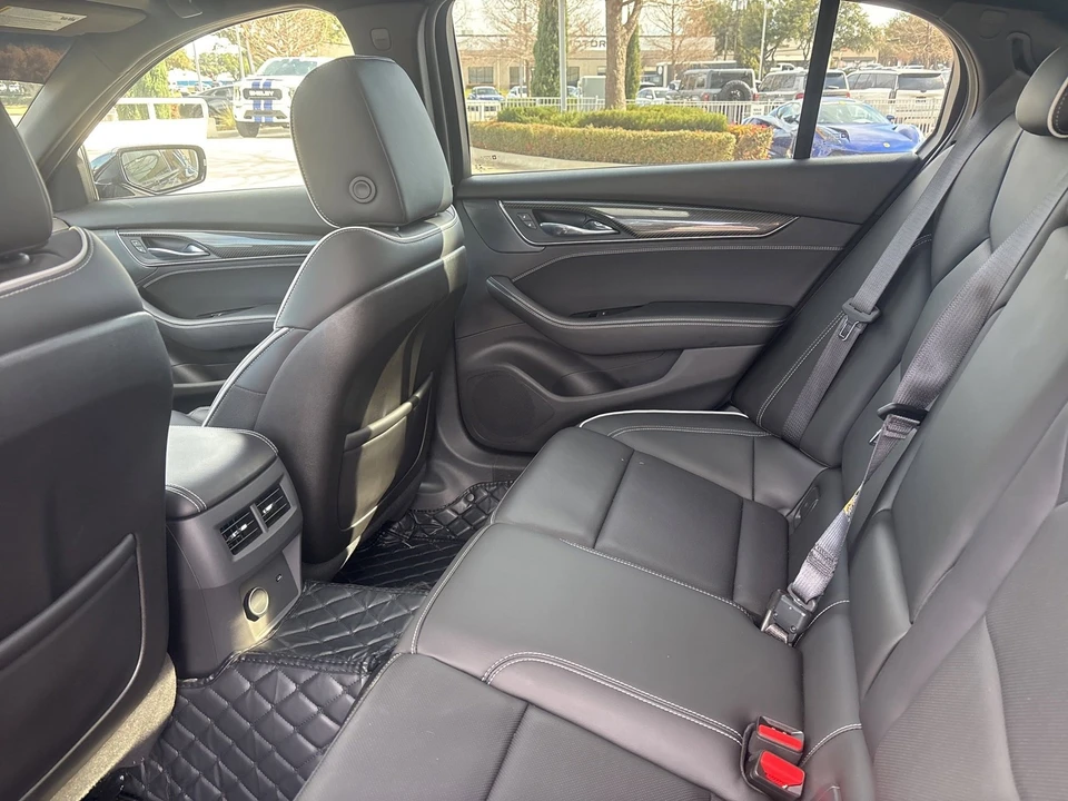 2022 Cadillac CT5-V - Image 7 of 9