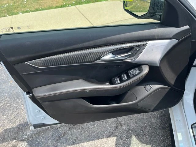 2022 Cadillac CT5-V - Image 8 of 13