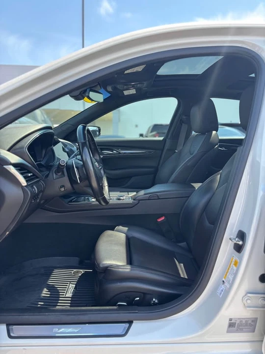 2022 Cadillac CT5-V - Image 6 of 9