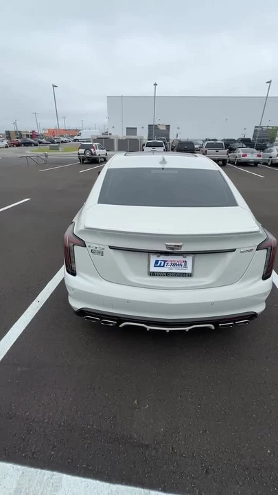 2022 Cadillac CT5-V - Image 9 of 9
