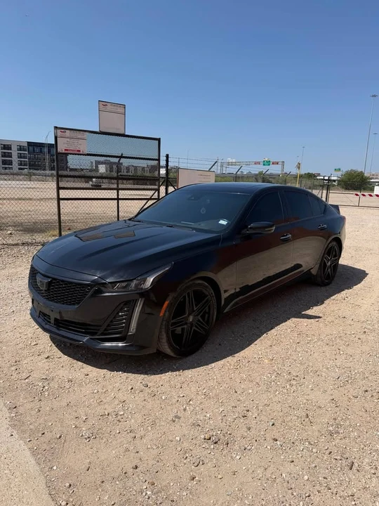 2022 Cadillac CT5-V - Image 2 of 9