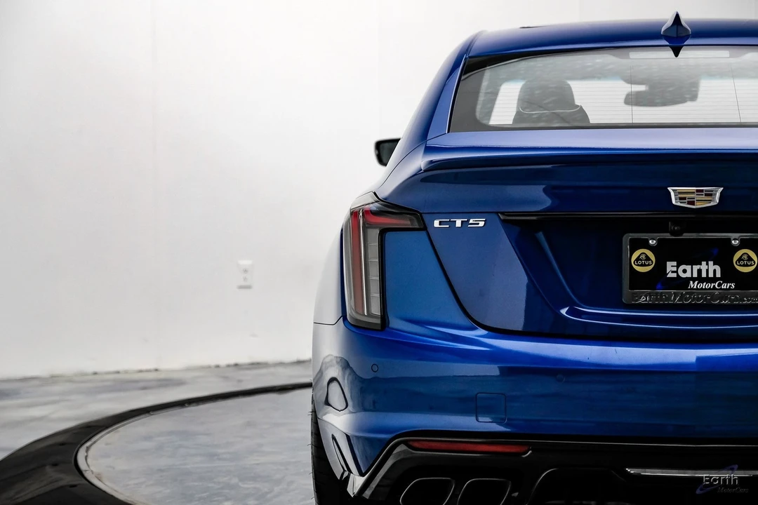 2022 Cadillac CT5-V - Image 12 of 12