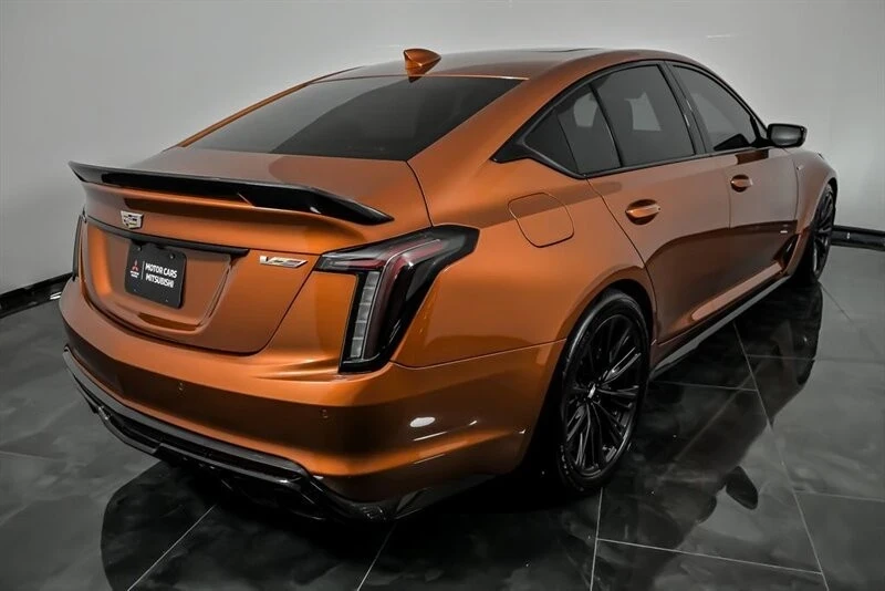2022 Cadillac CT5-V - Image 11 of 21