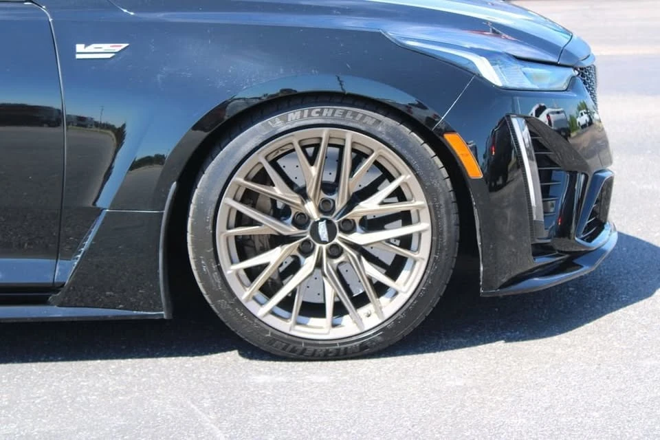 2022 Cadillac CT5-V Blackwing - Image 8 of 20