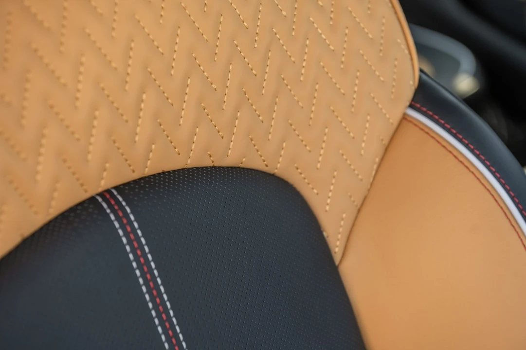 2022 Cadillac CTS - Image 15 of 21