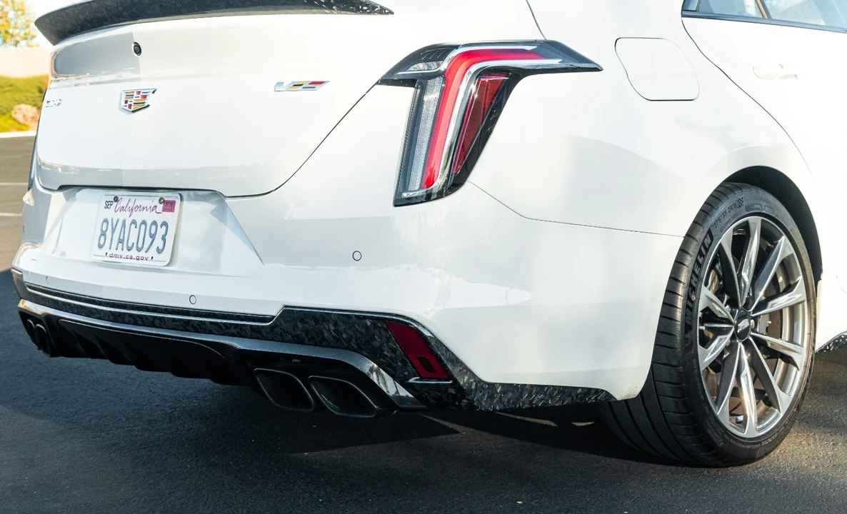 2022 Cadillac CT5-V Blackwing - Image 13 of 21