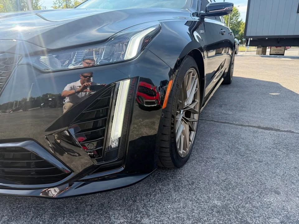 2022 Cadillac CTS - Image 2 of 15