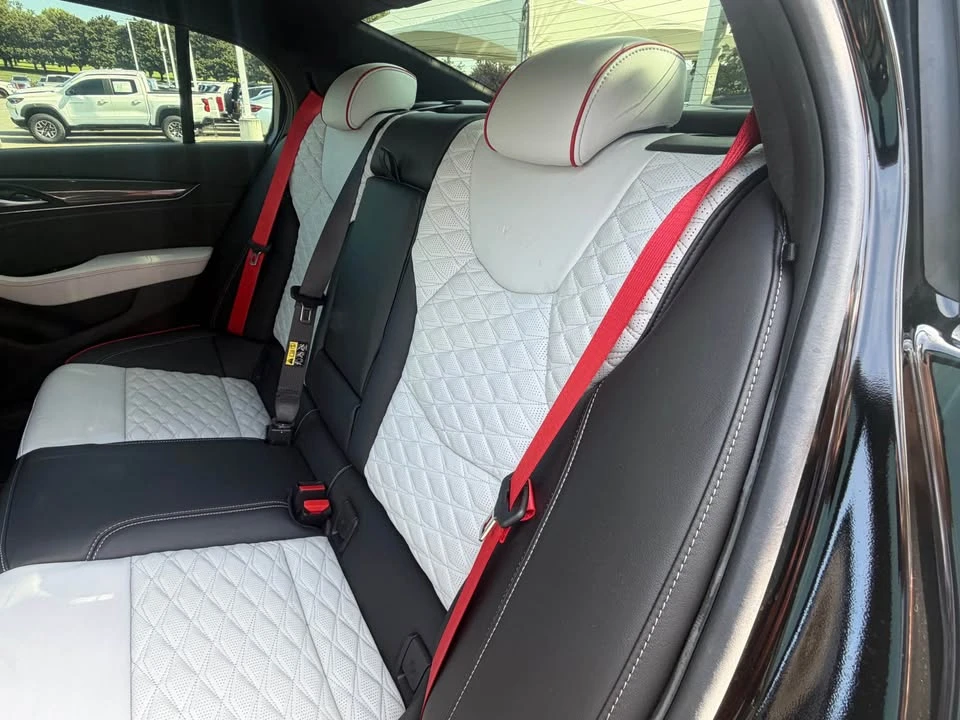 2022 Cadillac CTS - Image 15 of 15