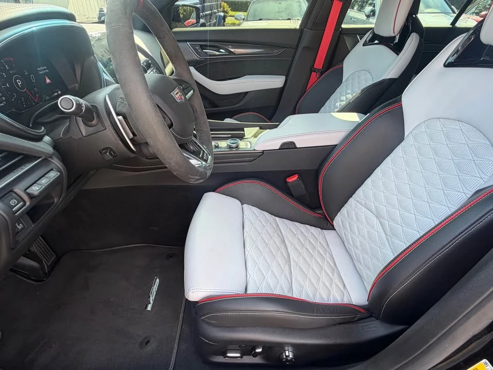 2022 Cadillac CTS - Image 8 of 15