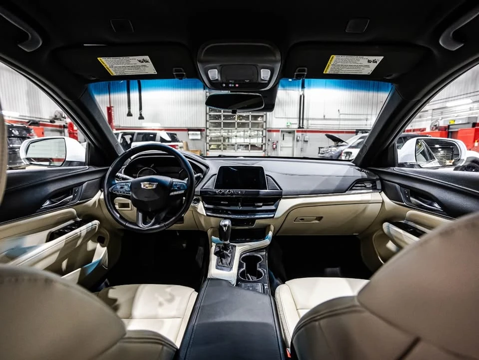 2022 Cadillac CT4 - Image 15 of 20