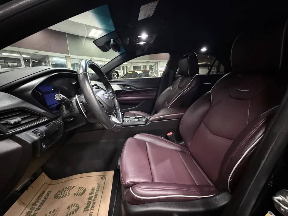 2022 Cadillac CT4-V - Image 29 of 31