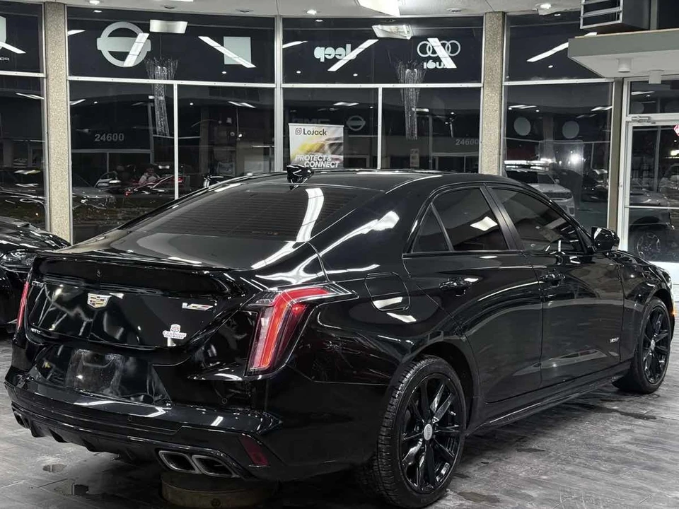 2022 Cadillac CT4-V - Image 9 of 21