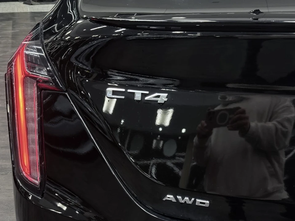 2022 Cadillac CT4-V - Image 17 of 21