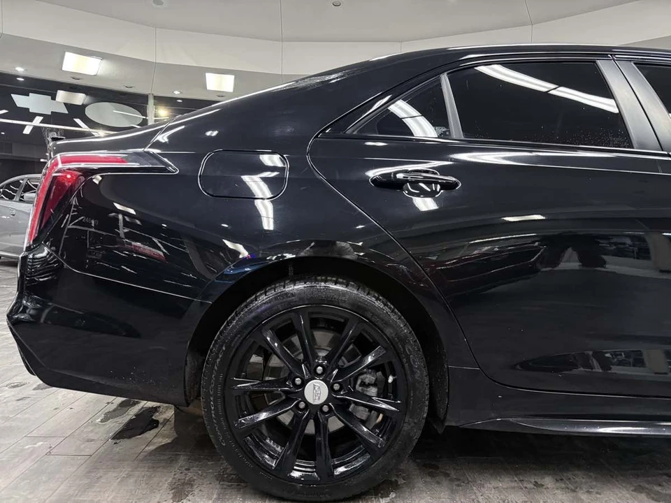 2022 Cadillac CT4-V - Image 8 of 21