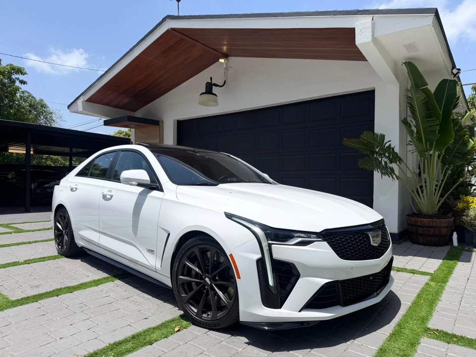2022 Cadillac CT4-V Blackwing - Image 4 of 31