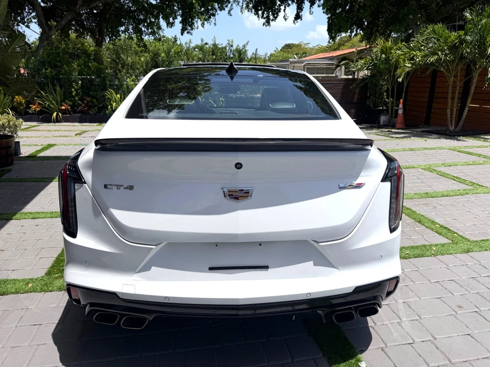 2022 Cadillac CT4-V Blackwing - Image 18 of 31